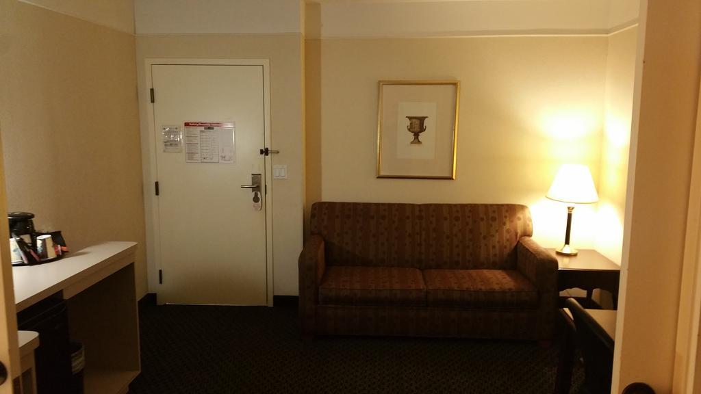 Imperial Swan Hotel And Suites Lakeland Bagian luar foto
