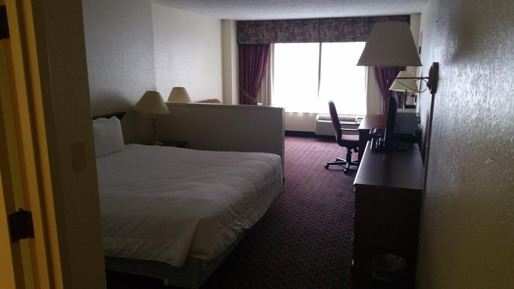 Imperial Swan Hotel And Suites Lakeland Bagian luar foto