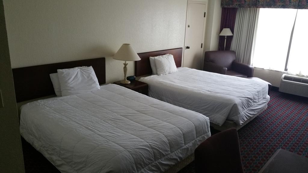 Imperial Swan Hotel And Suites Lakeland Bagian luar foto