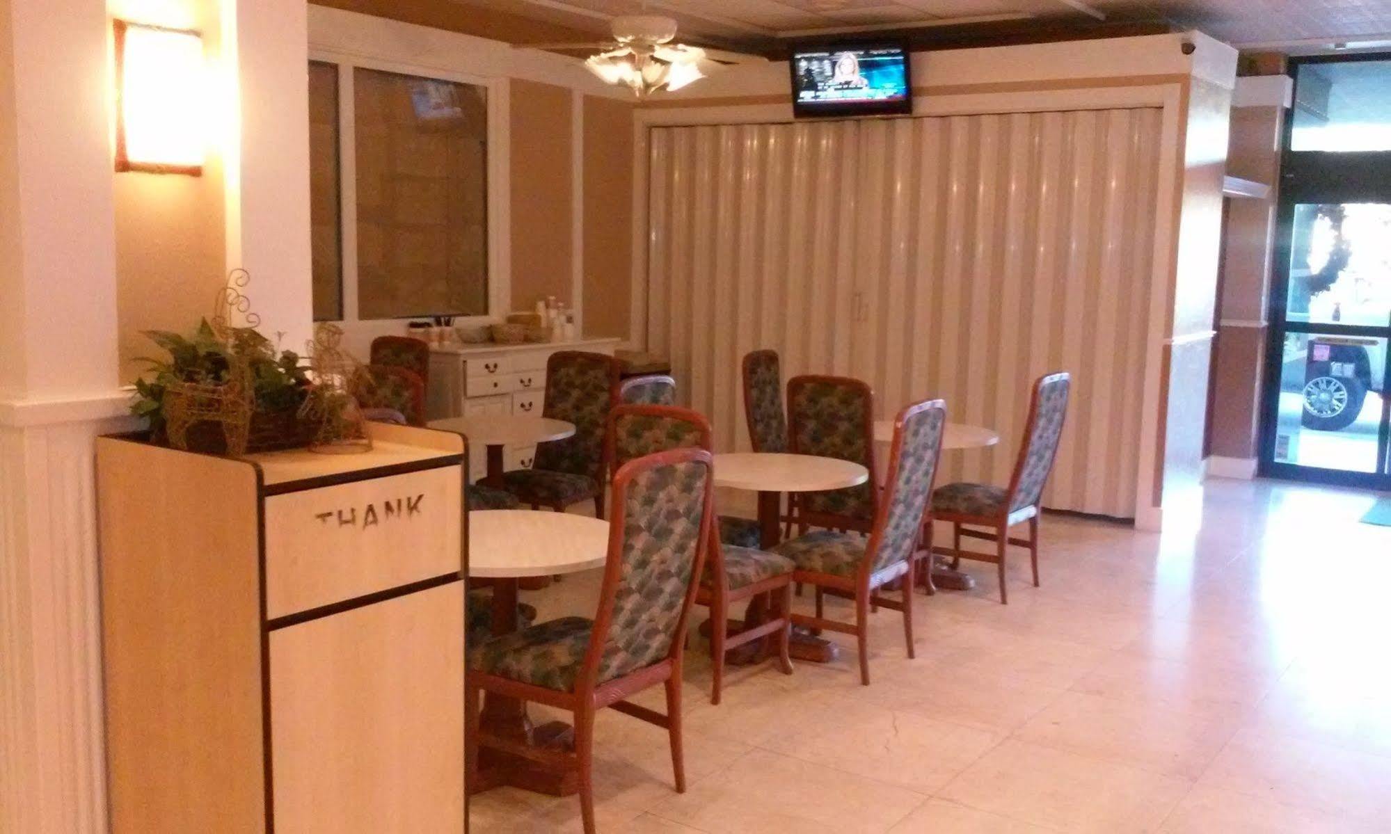 Imperial Swan Hotel And Suites Lakeland Bagian luar foto